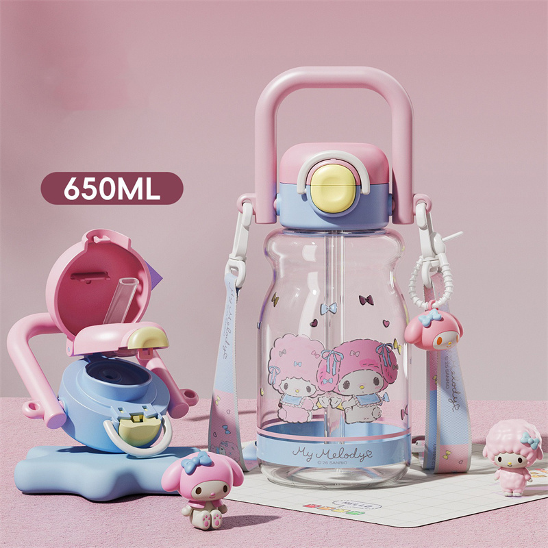 X&W Sanrio Kuromi Water Cup 65 - Outdoor Kid Friendly recension och pris
